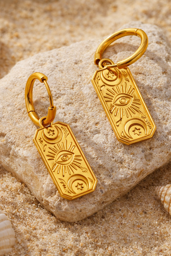 Sophia – mystical eye charm in gold