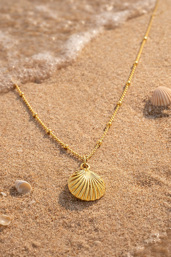 Allison – golden shell, coastal, minimal, elegant pendant