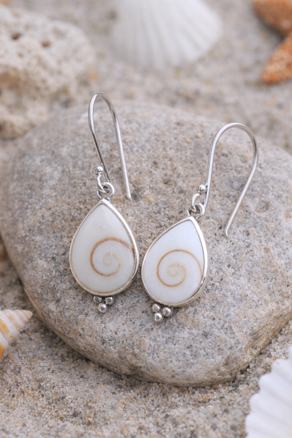 Elizabeth – ocean spiral serenity in silver