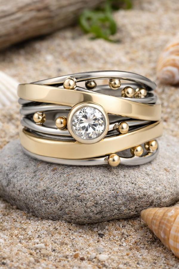 Katherine – Layered bands central sparkle